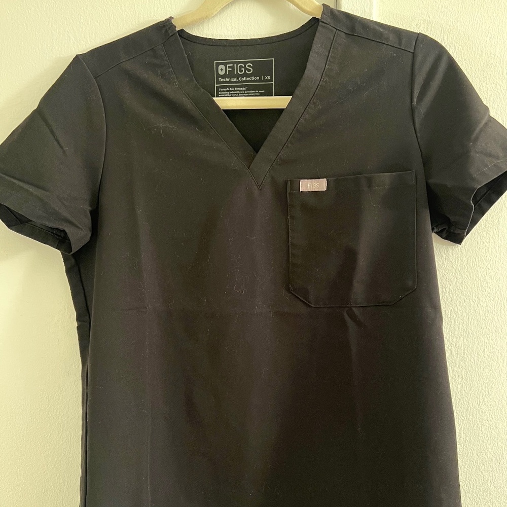 Figs Catarina One-Pocket Scrub Top